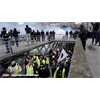 Video of the French boxer, Christophe Dettinger, taking on the riot police